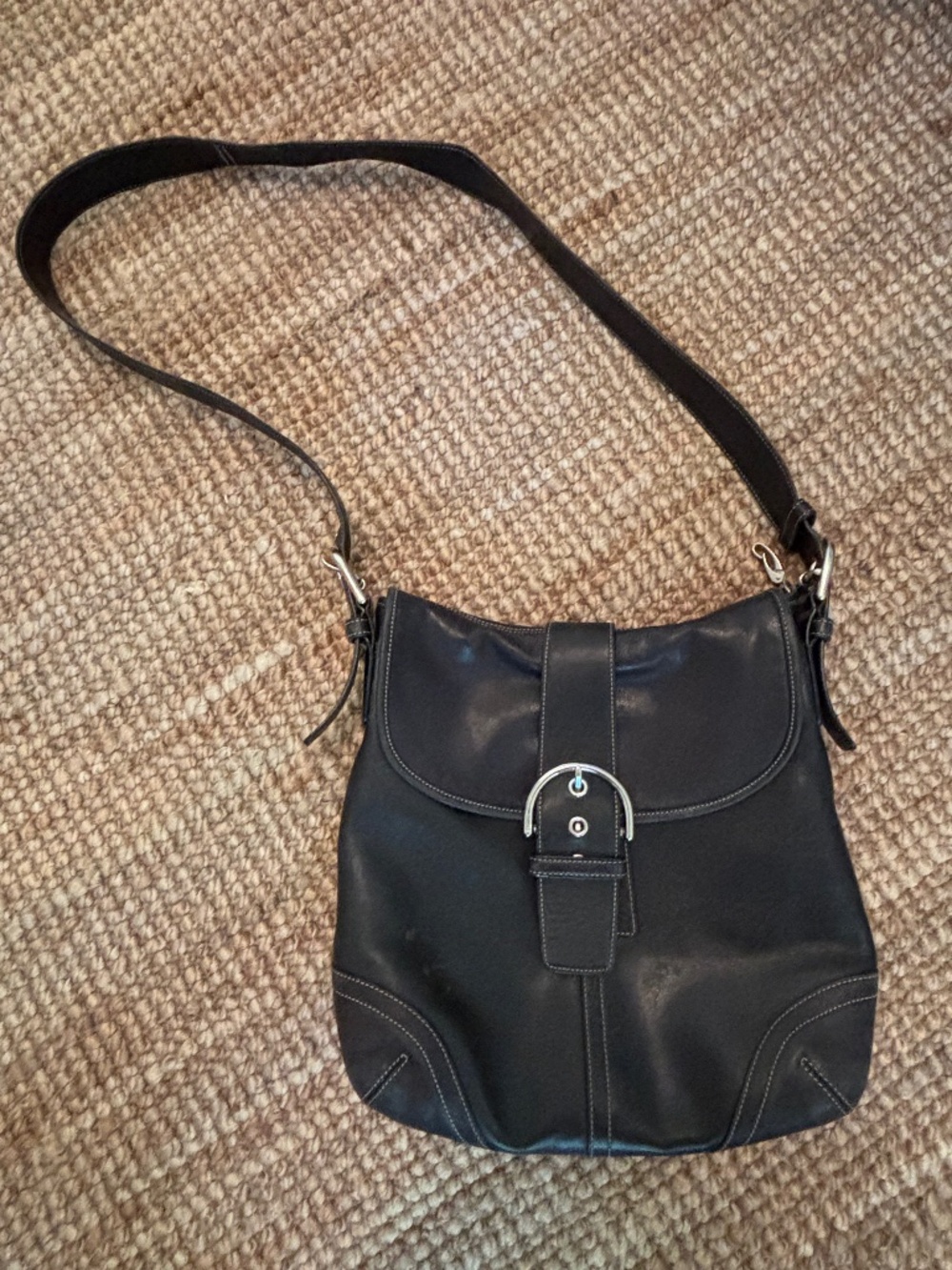 Vintage Y2K Coach Soho Buckle Flap Shoulder Bag (#G3S-9481).